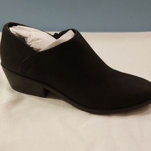 Lucky brand Lk frenzee  leather size 9m